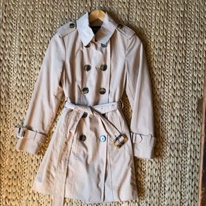 Nearly new London Fog Lined Trench Coat